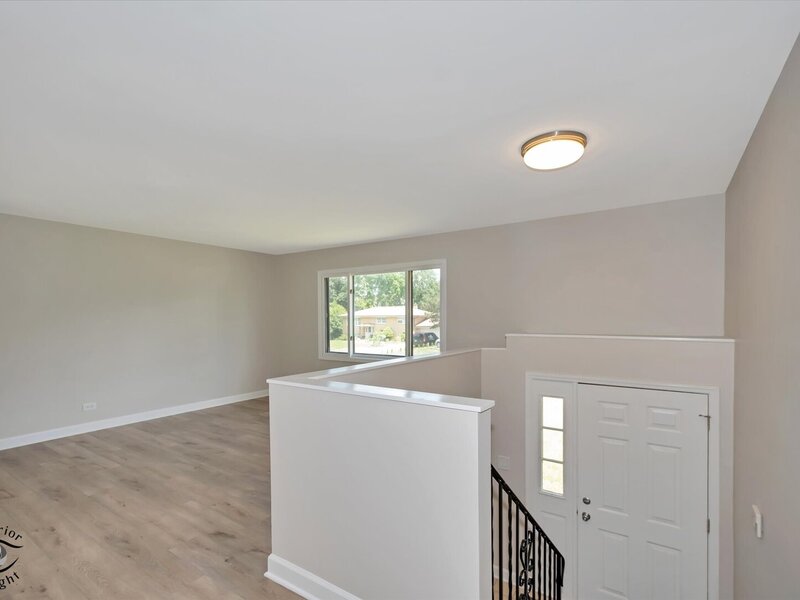 2 Euclid Avenue Glen Ellyn IL 60137