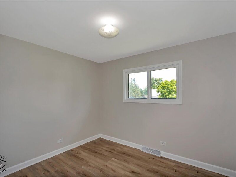 2 Euclid Avenue Glen Ellyn IL 60137