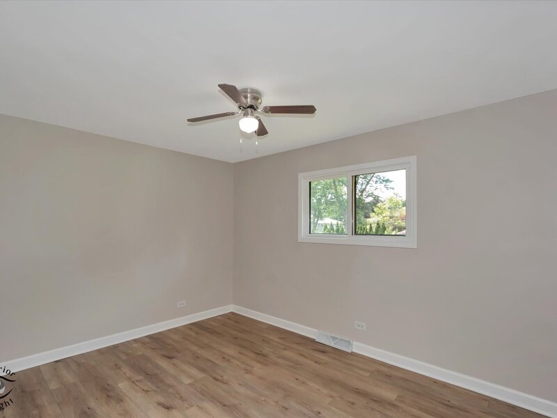 2 Euclid Avenue Glen Ellyn IL 60137