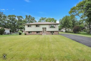 Photo of 2 Euclid Avenue Glen Ellyn IL 60137