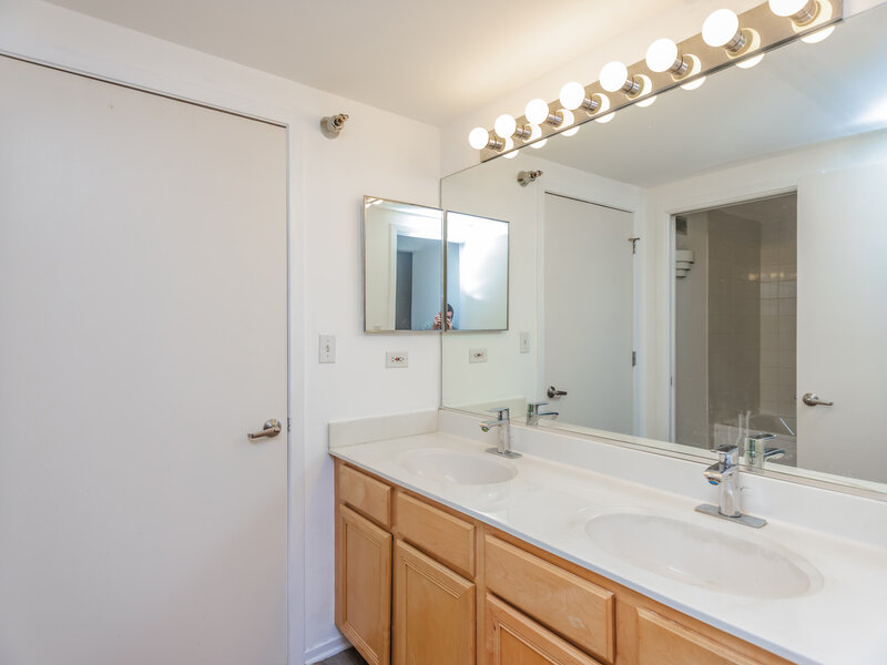 625 W Jackson Boulevard Chicago IL 60661