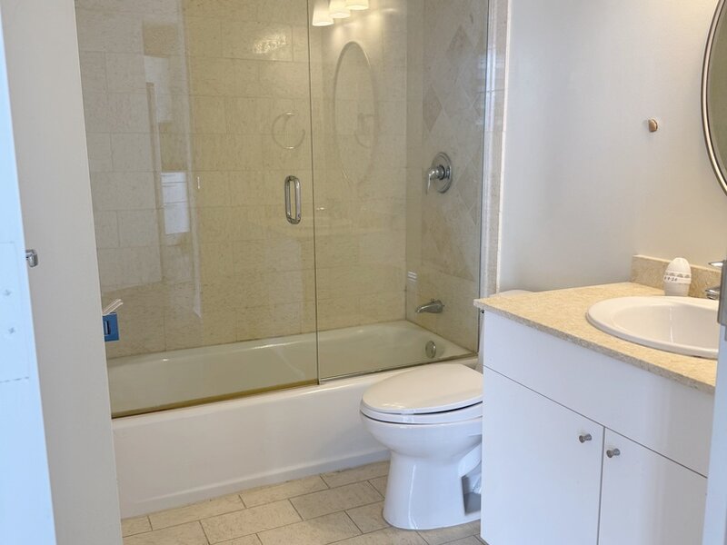 510 W Erie Street Chicago IL 60654