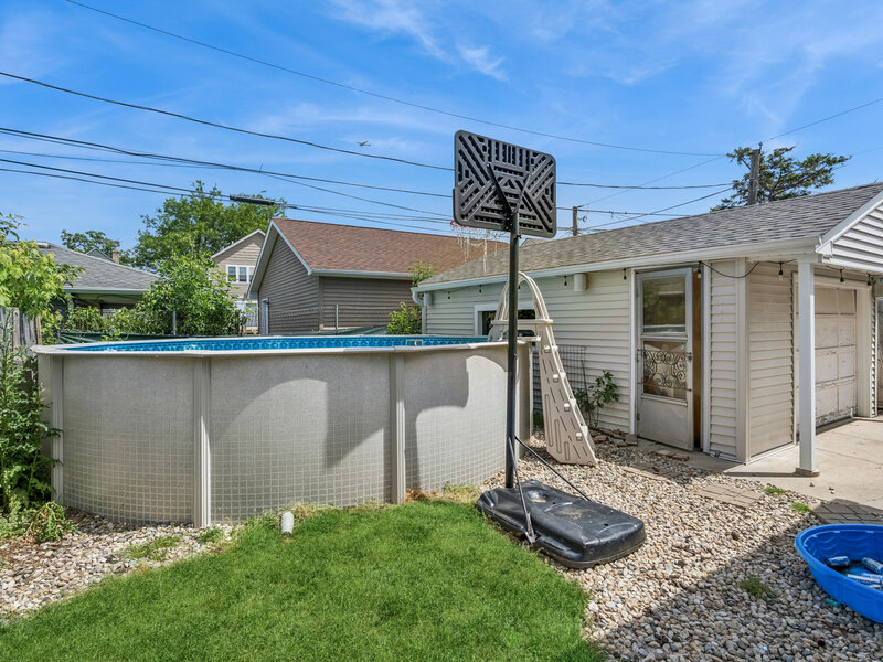7738 W Clarence Avenue Chicago IL 60631