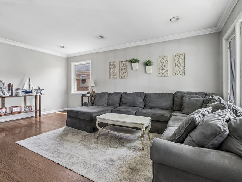 7738 W Clarence Avenue Chicago IL 60631