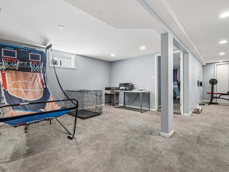 7738 W Clarence Avenue Chicago IL 60631