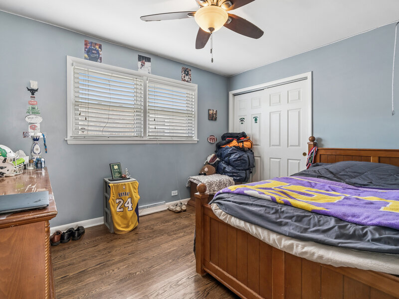 7738 W Clarence Avenue Chicago IL 60631