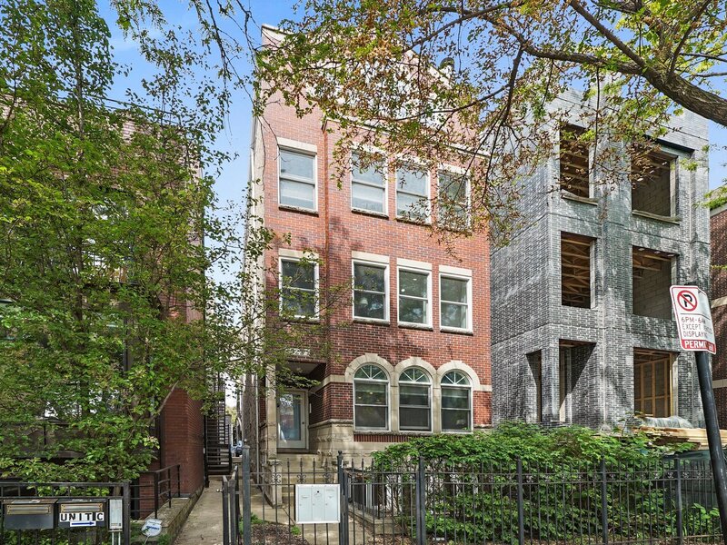 922 N Wood Street Chicago IL 60622