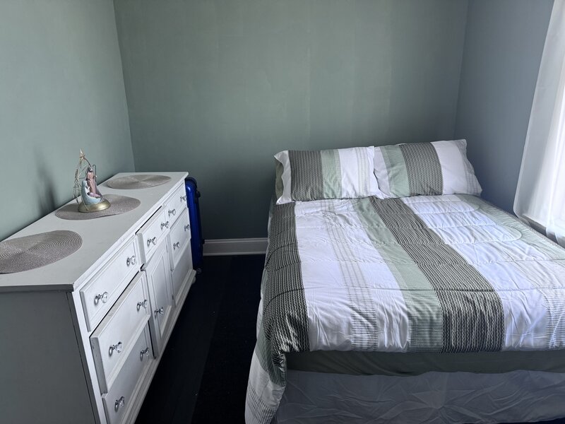 126 E 120th Place Chicago IL 60628