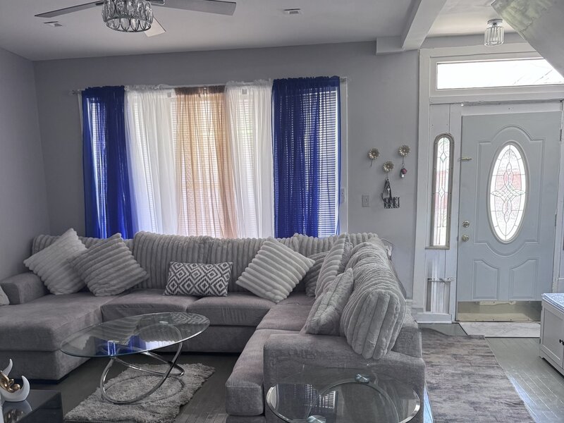 126 E 120th Place Chicago IL 60628