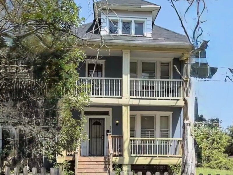 126 E 120th Place Chicago IL 60628