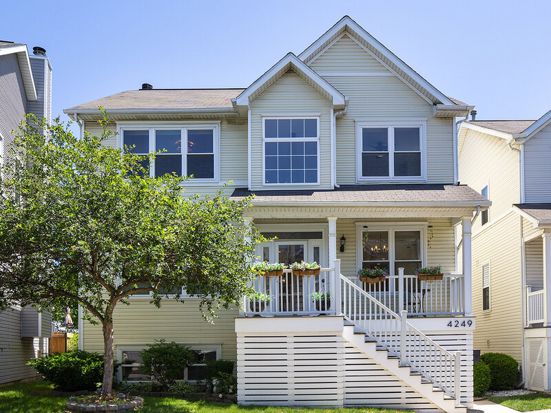 4249 N Kolmar Avenue Chicago IL 60641