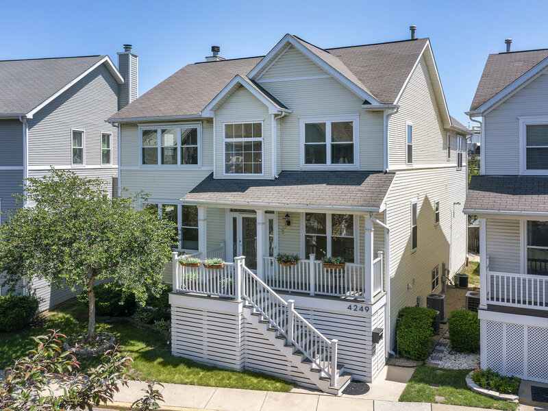 4249 N Kolmar Avenue Chicago IL 60641