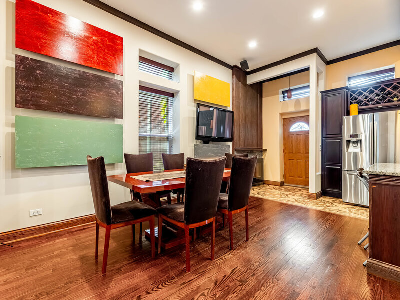 4126 S Lake Park Avenue Chicago IL 60653