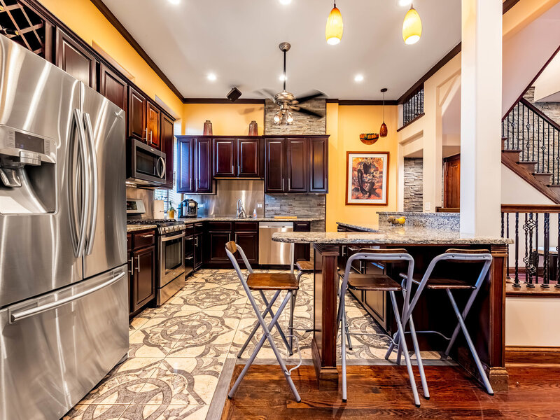 4126 S Lake Park Avenue Chicago IL 60653