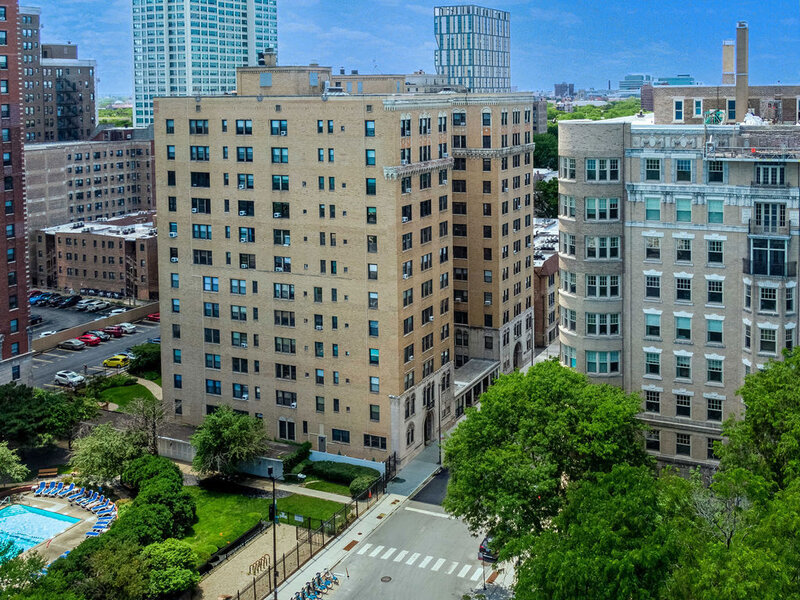 1755 E 55th Street Chicago IL 60615