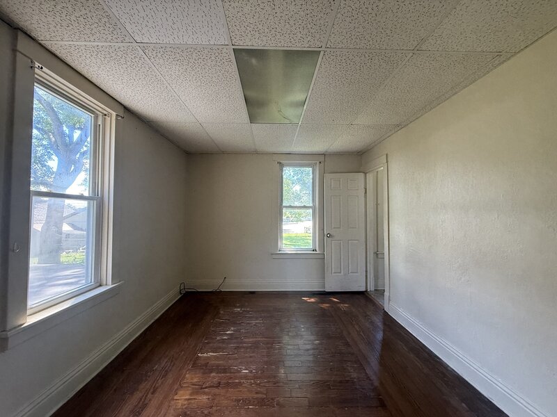 1355 S 7th Avenue Kankakee IL 60901