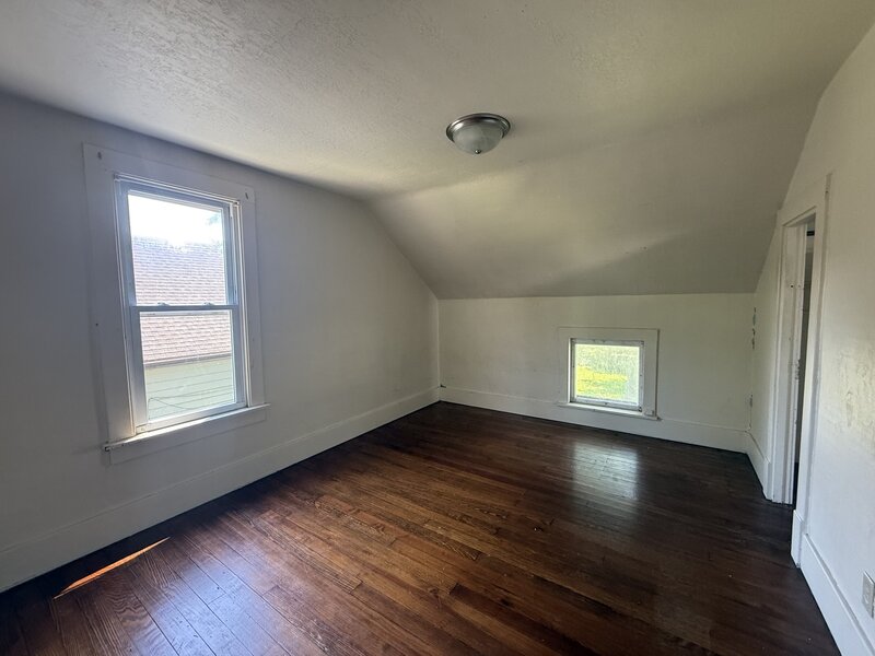 1355 S 7th Avenue Kankakee IL 60901