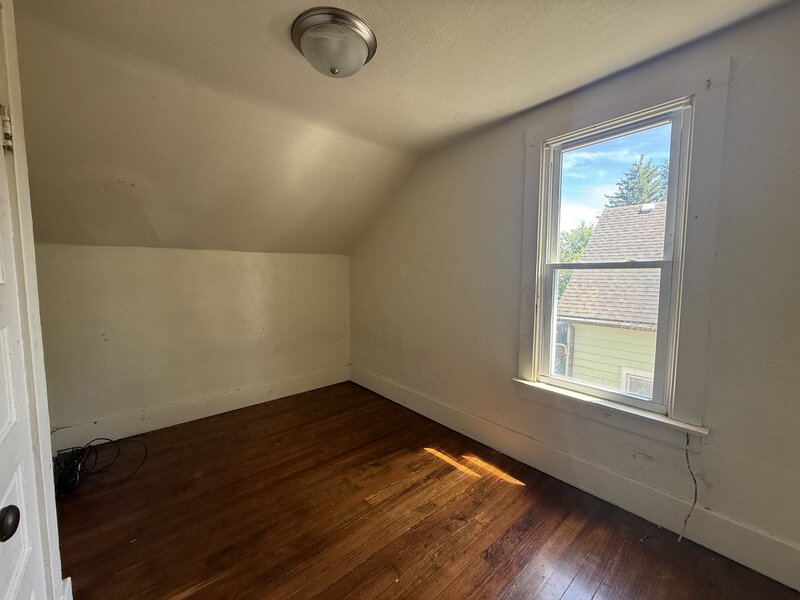 1355 S 7th Avenue Kankakee IL 60901