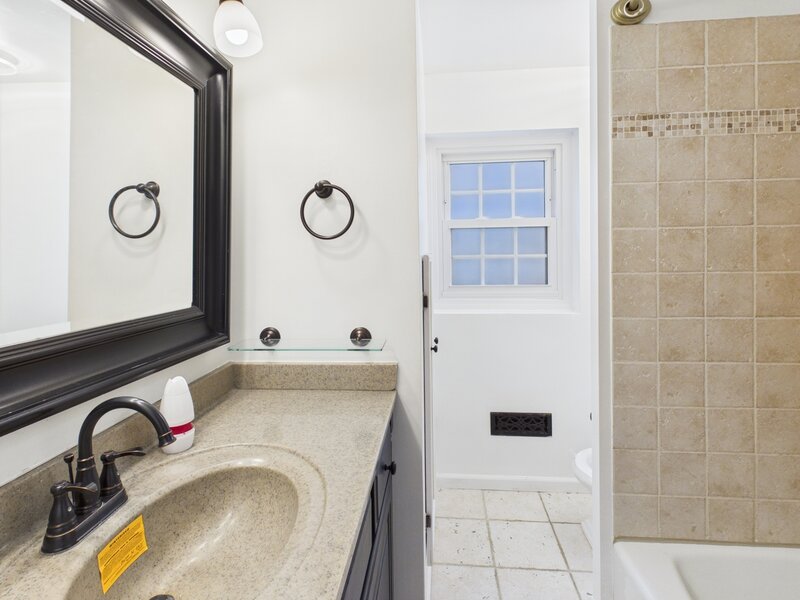 530 S Dryden Place Arlington Heights IL 60005