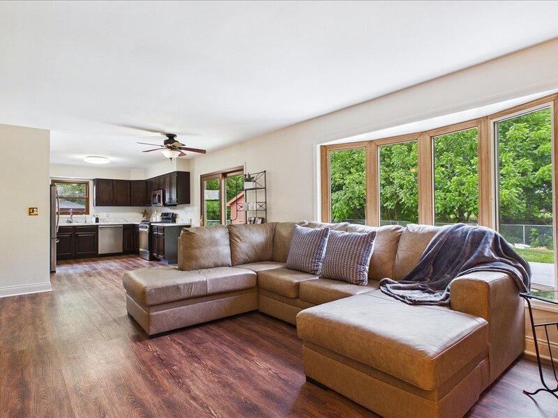551 Roosevelt Court Grayslake IL 60030