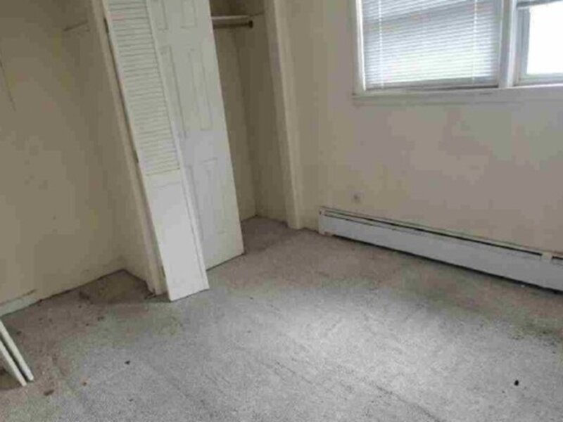 7123 N Damen Avenue Chicago IL 60645