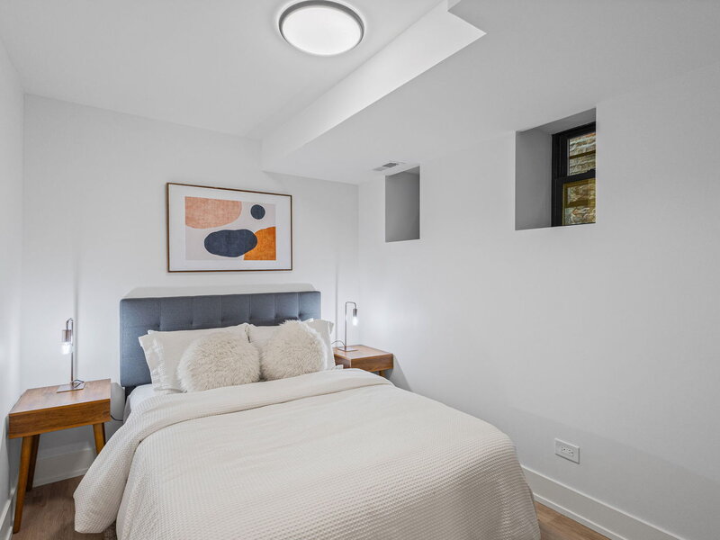 433 E 46th Place Chicago IL 60653