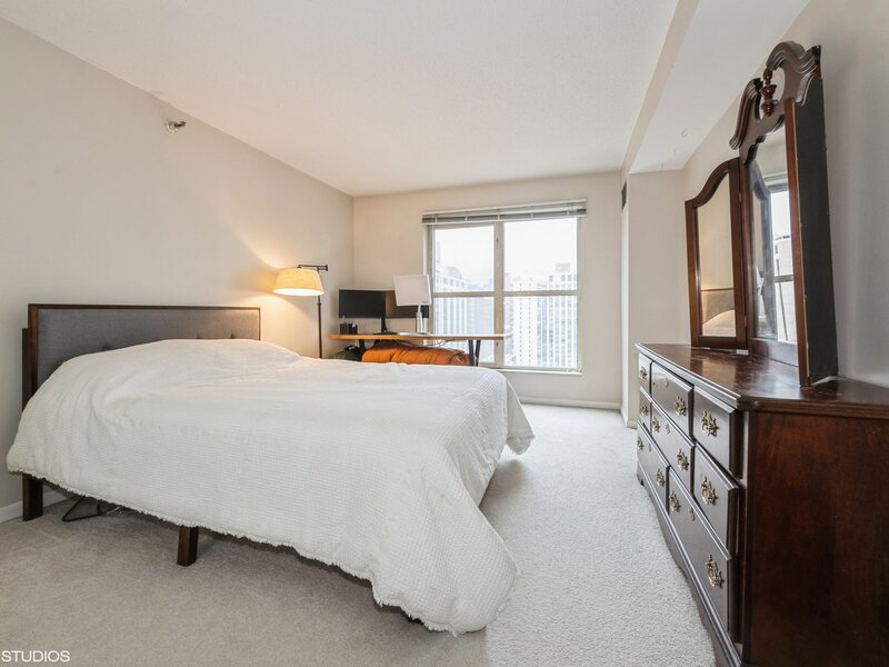 1212 N La Salle Drive Chicago IL 60610