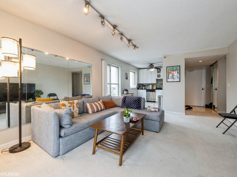 1212 N La Salle Drive Chicago IL 60610