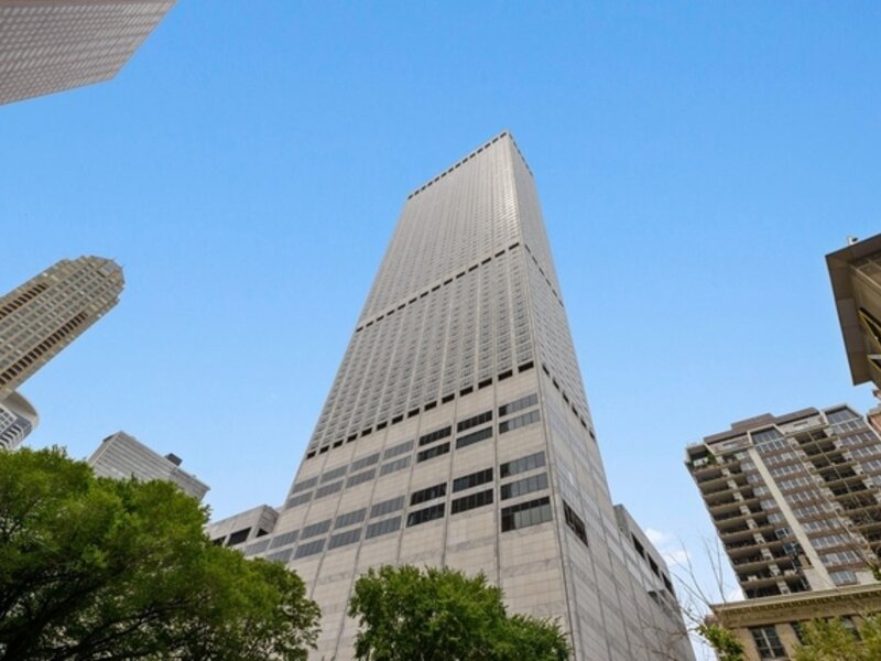 180 E Pearson Street Chicago IL 60611