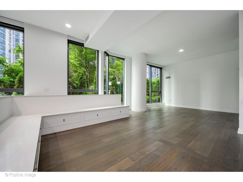 211 N Harbor Drive Chicago IL 60601