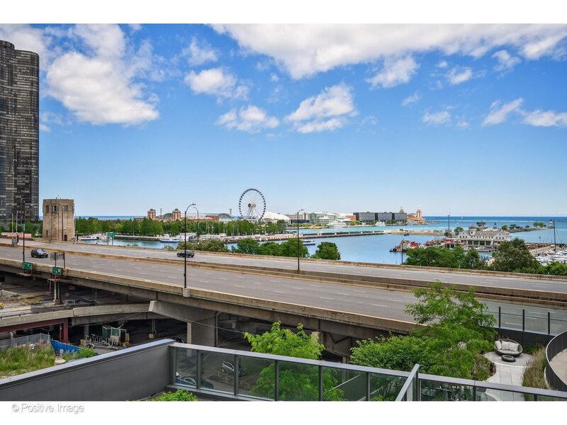 211 N Harbor Drive Chicago IL 60601
