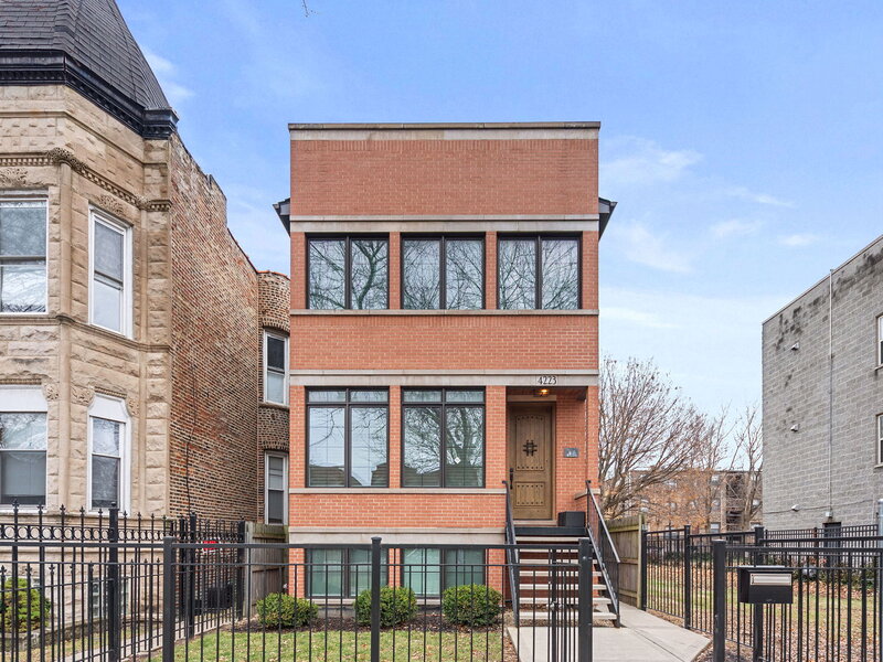 4223 S Wabash Avenue Chicago IL 60653