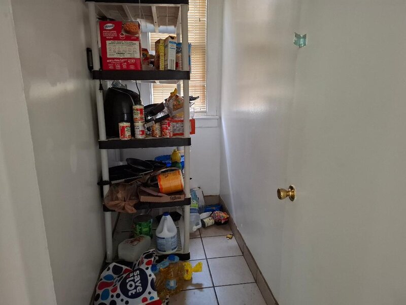 10941 S Wentworth Avenue Chicago IL 60628