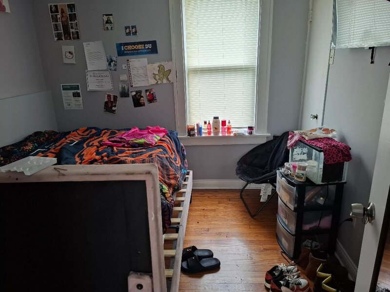 10941 S Wentworth Avenue Chicago IL 60628
