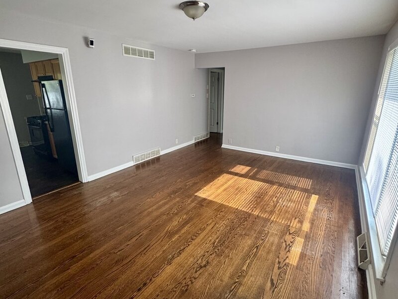 461 Clyde Avenue Calumet City IL 60409