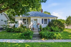 Photo of 228 Anderson Boulevard Geneva IL 60134