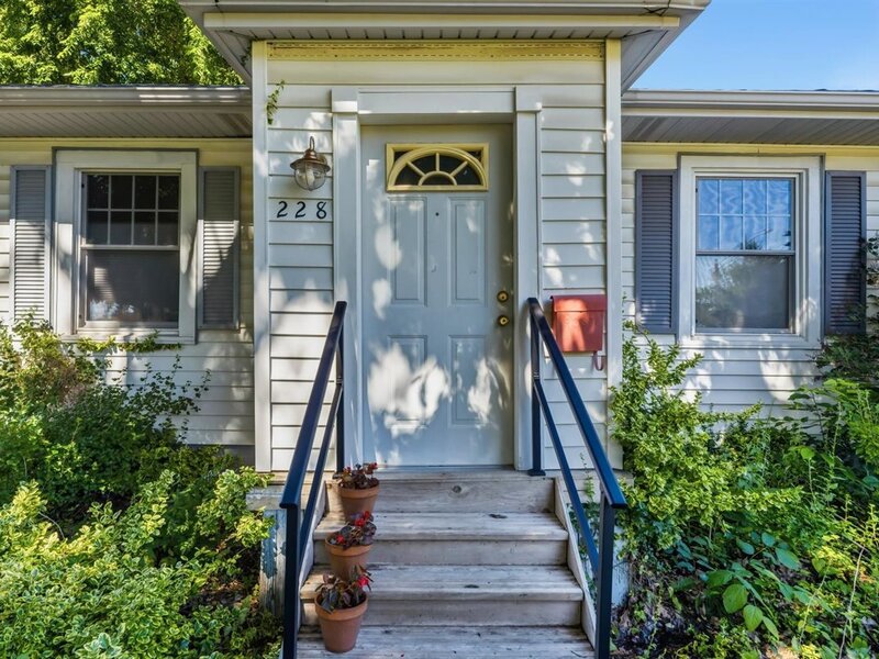 228 Anderson Boulevard Geneva IL 60134