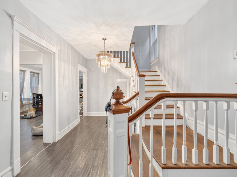 8956 S Dauphin Avenue Chicago IL 60619