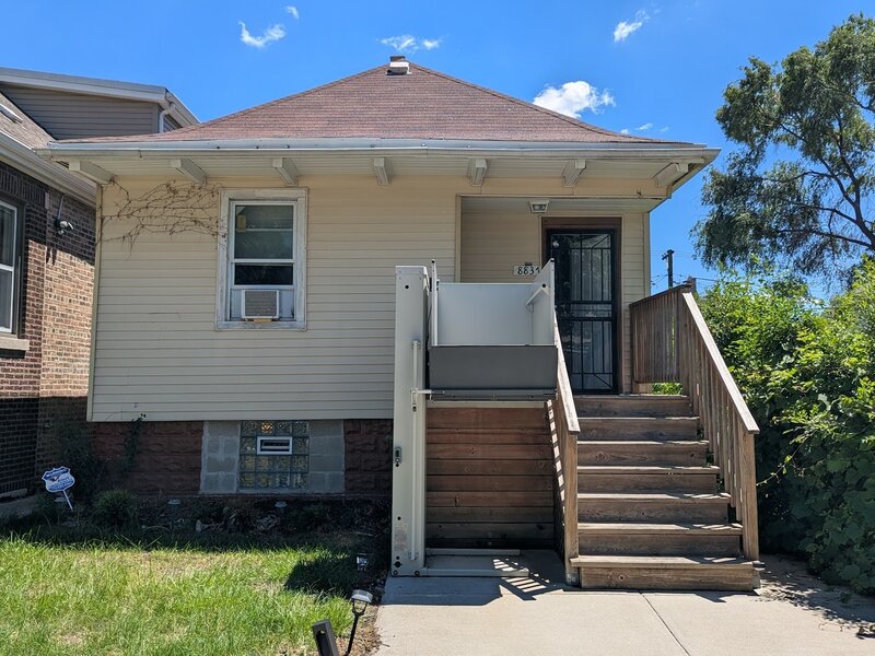 8837 S Carpenter Street Chicago IL 60620