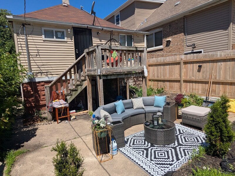 8837 S Carpenter Street Chicago IL 60620
