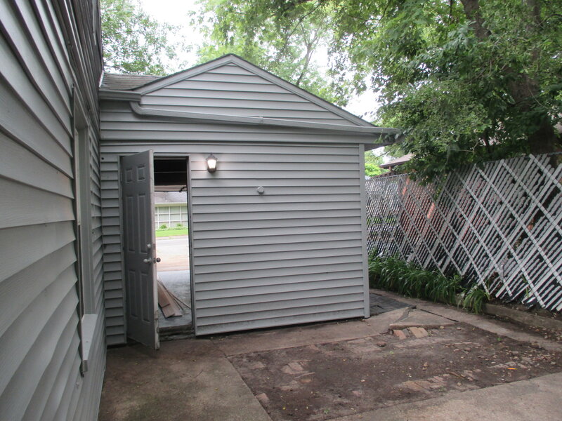 336 Marquette Street Park Forest IL 60466