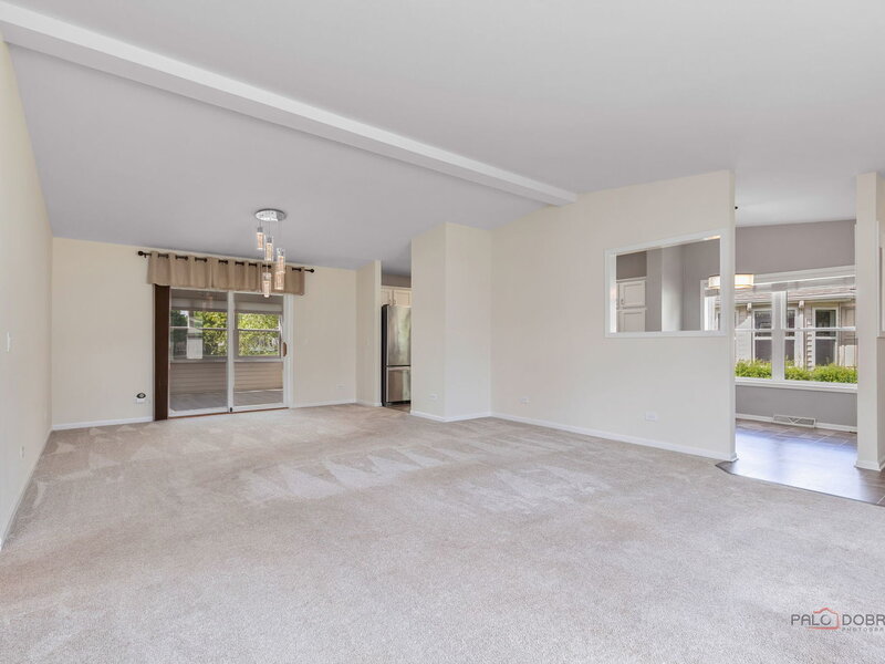 1815 Paddock Court Grayslake IL 60030