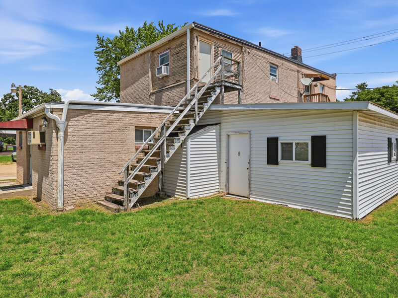 721 N Brinton Avenue Dixon IL 61021
