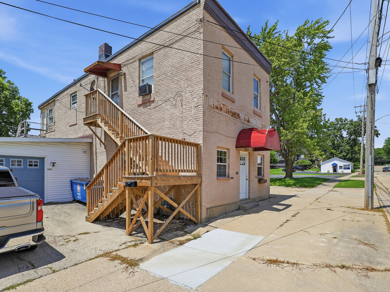 721 N Brinton Avenue Dixon IL 61021