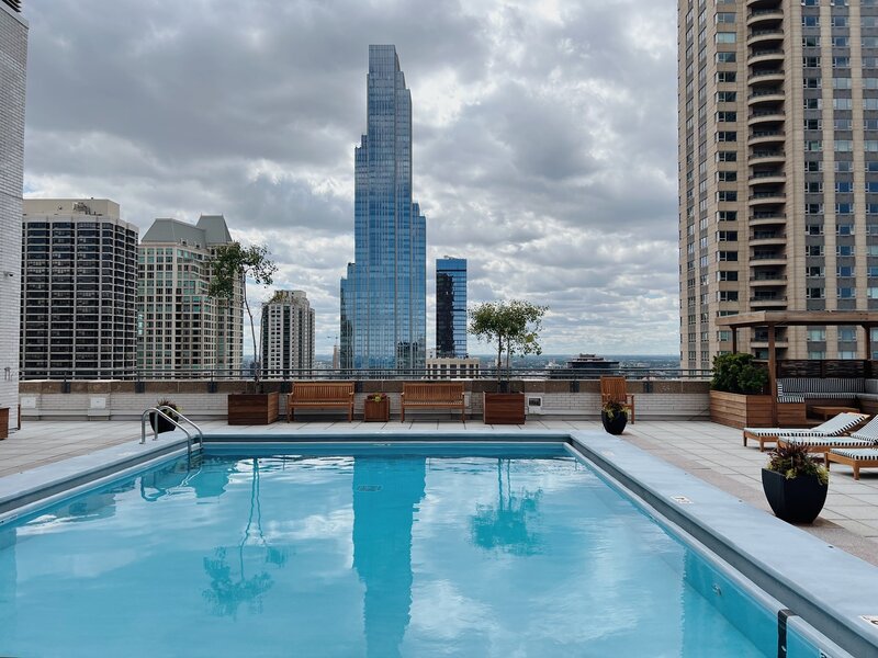 777 N Michigan Avenue Chicago IL 60611