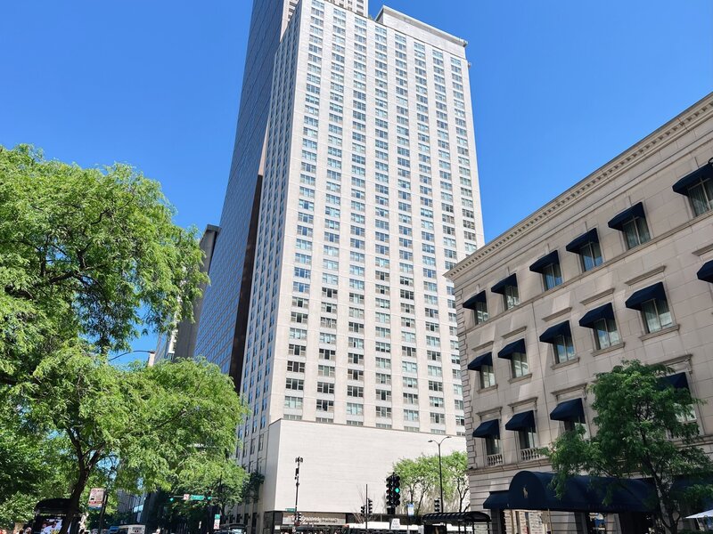 777 N Michigan Avenue Chicago IL 60611