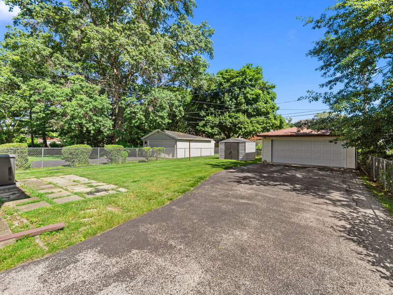 653 Jefferson Street Crete IL 60417