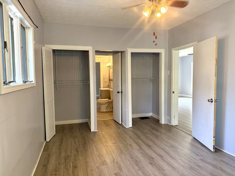 806 E Boulevard Street Marion IL 62959