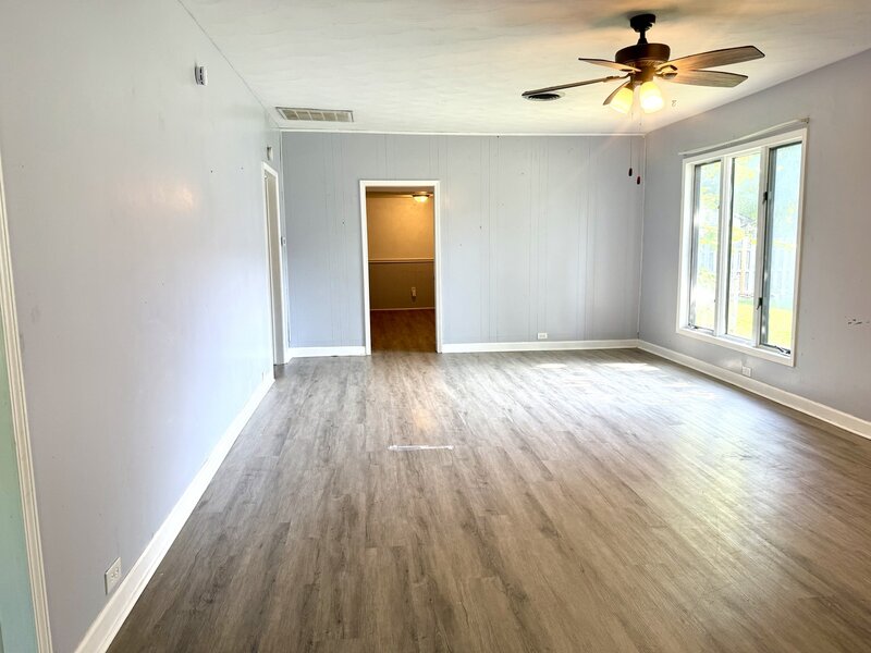 806 E Boulevard Street Marion IL 62959