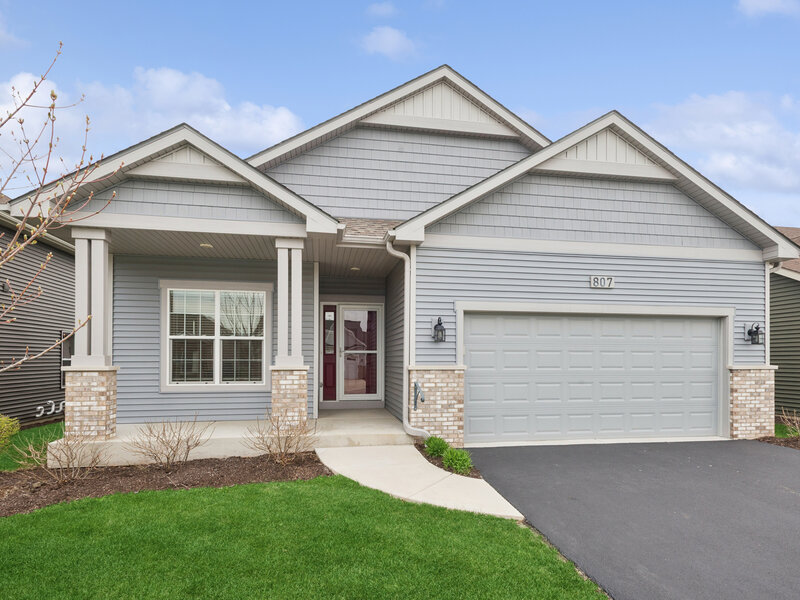 807 Alexandra Lane Yorkville IL 60560